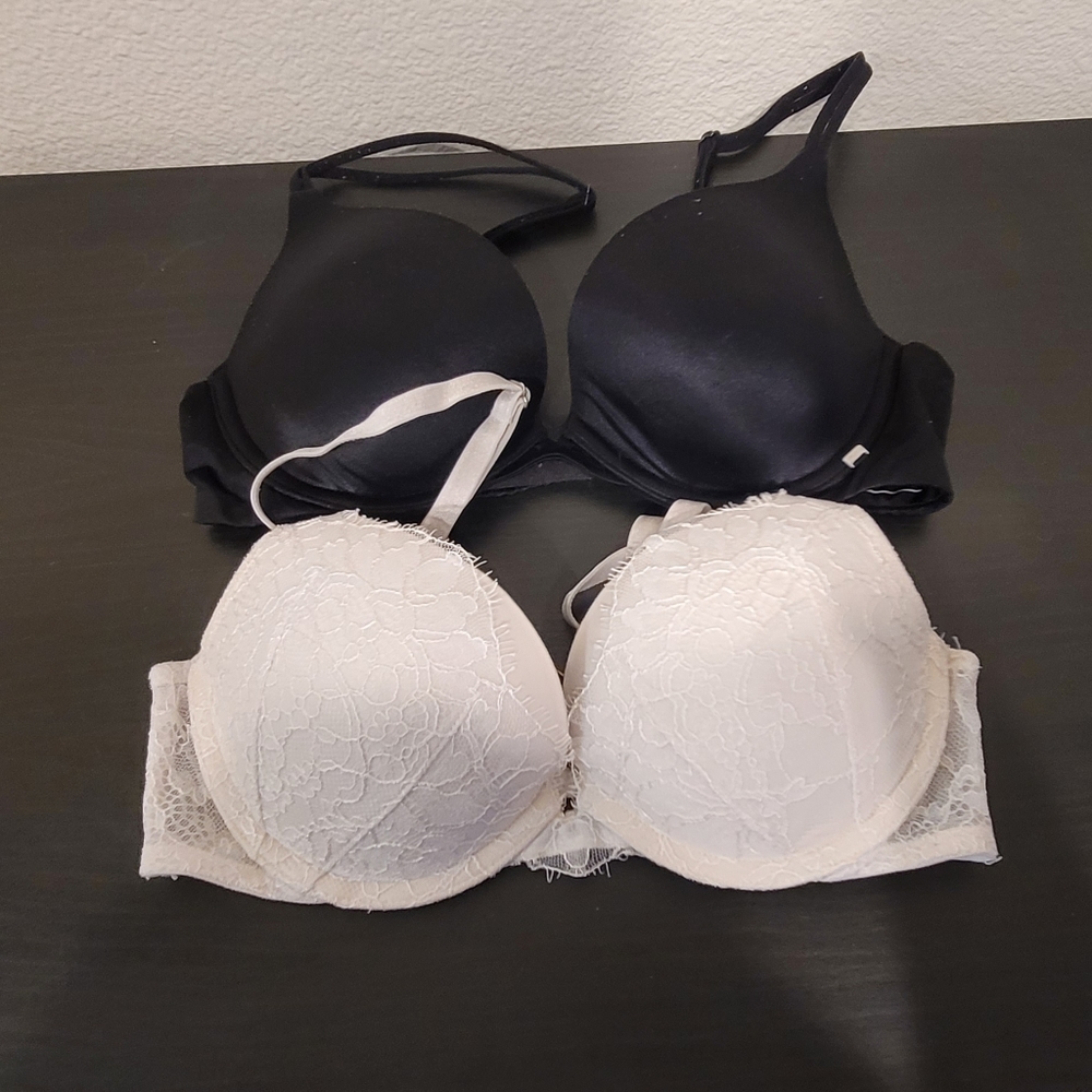 Victoria Secret Very sexy bra- 32B